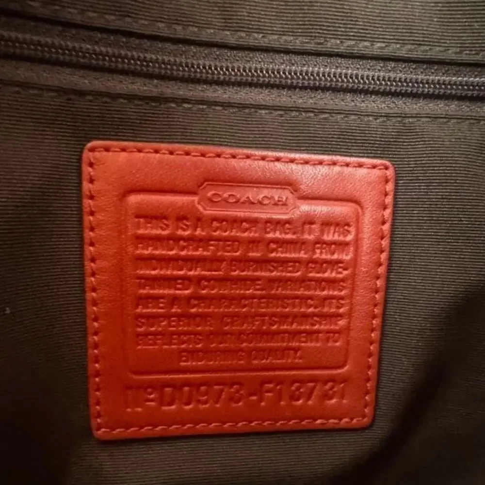 Coach Vintage Y2K Soho Hobo Bag Orange Leather Shoulder Bag - Picture 8 of 9